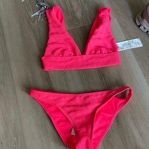 Billabong neon pink bikini set